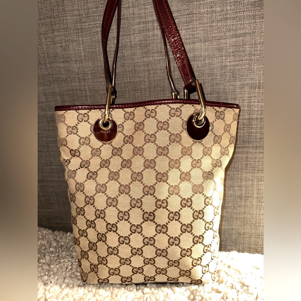 GUCCI 🤎 GG Eclipse Canvas Tote